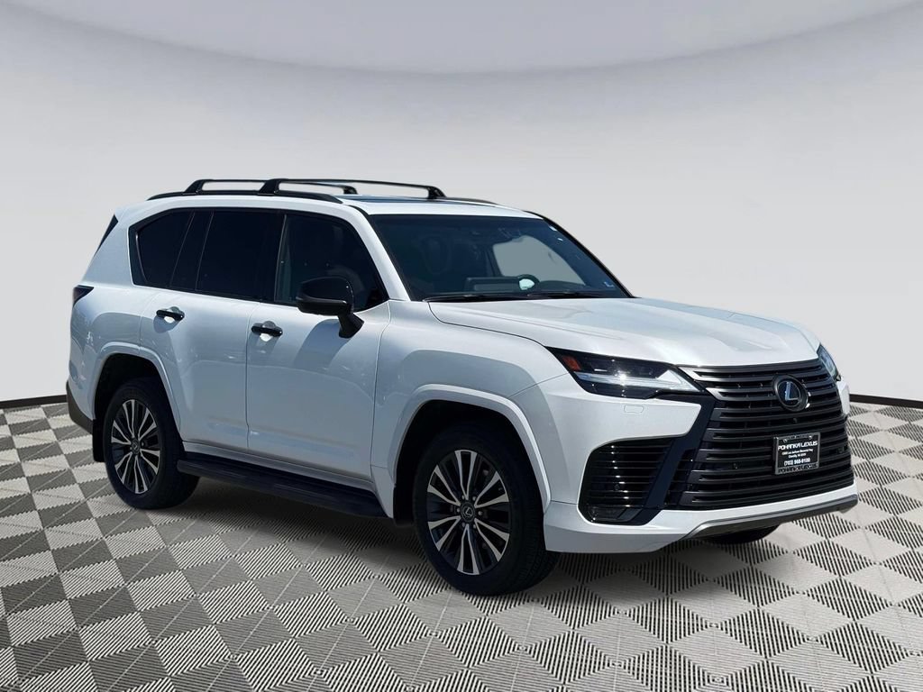 Used 2023 Lexus LX 600 4WD w/ Appearance Package