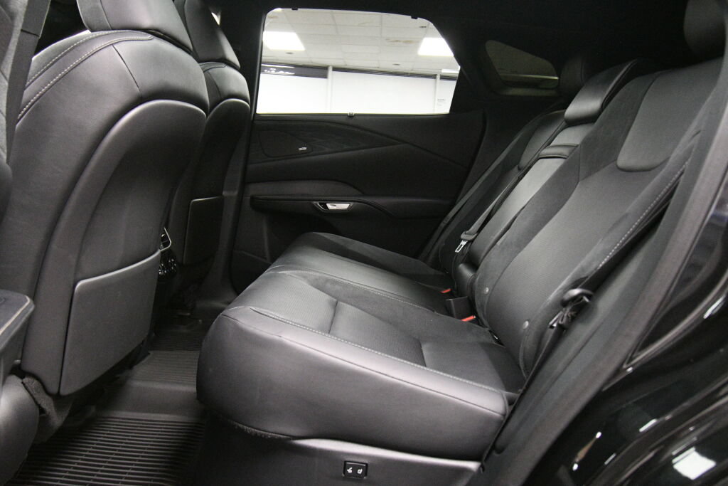 Used 2023 Lexus RX 350 AWD w/ Accessory Package image 21