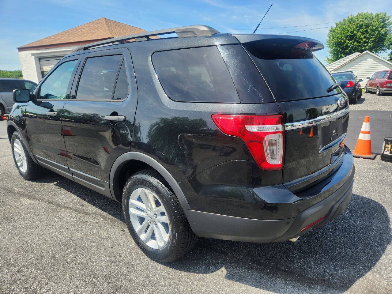 Used 2015 Ford Explorer 4WD image 7