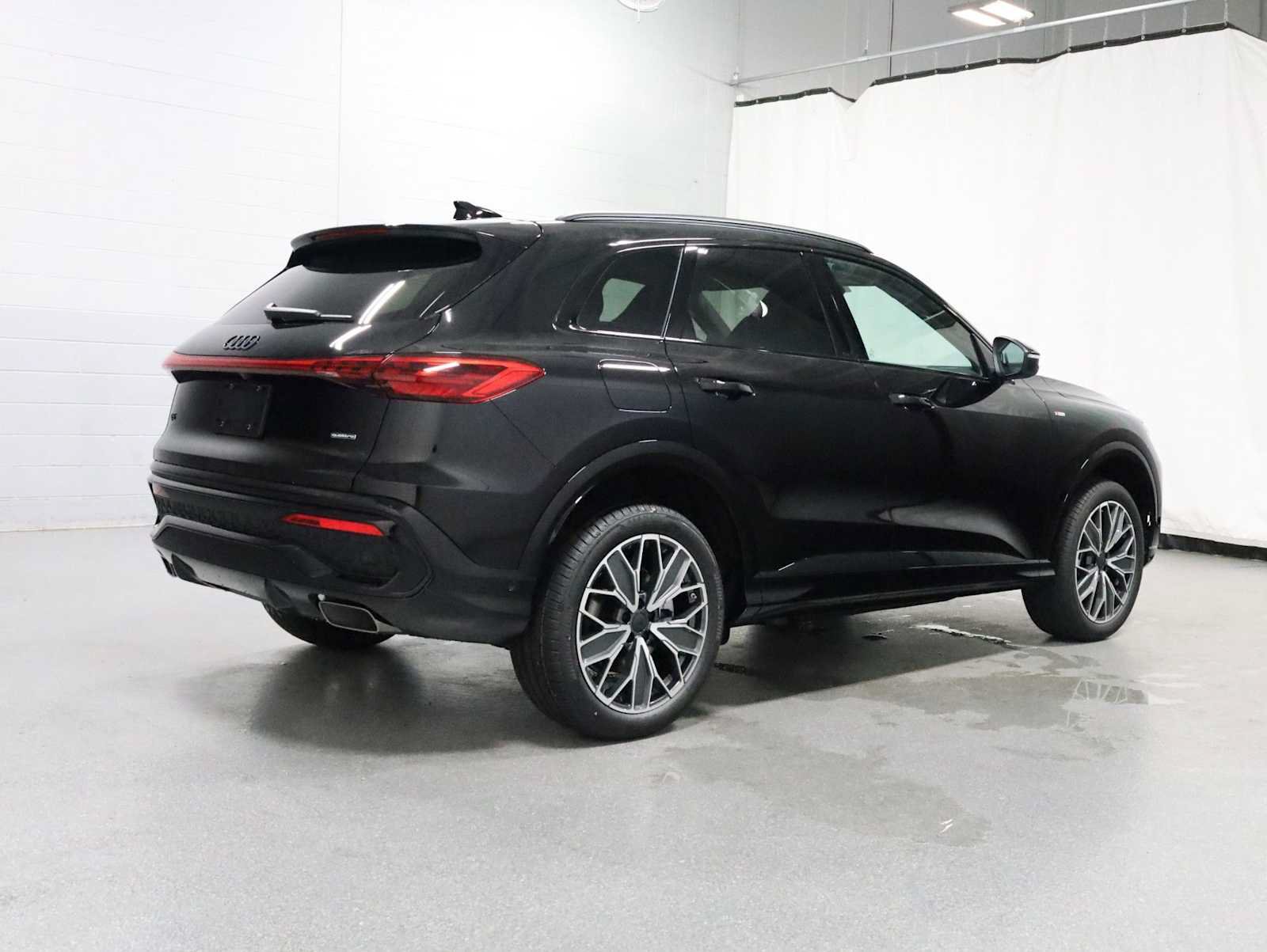 New 2026 Audi Q5 Premium Plus AWD/4WD image 9