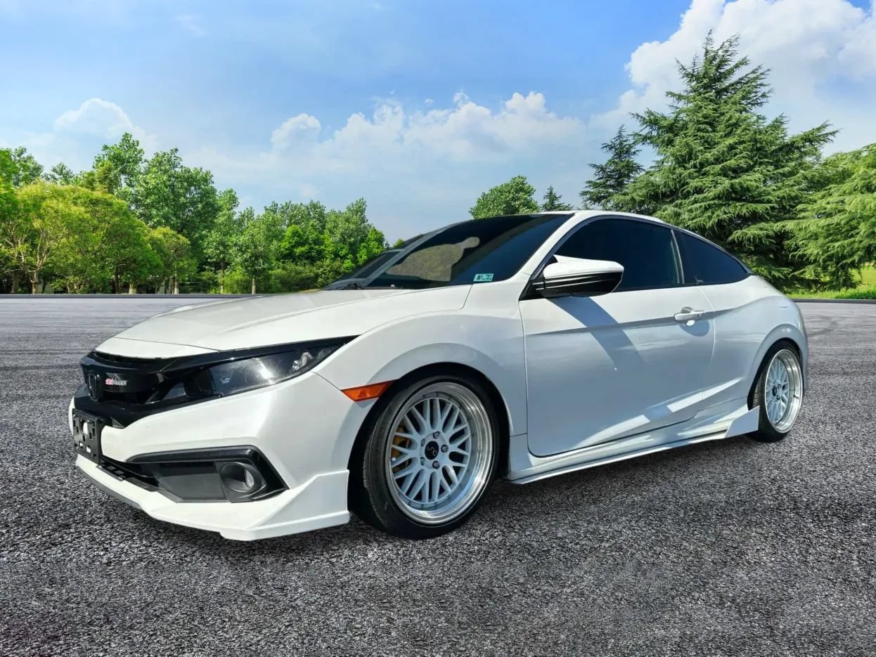 Used 2019 Honda Civic Sport image 2