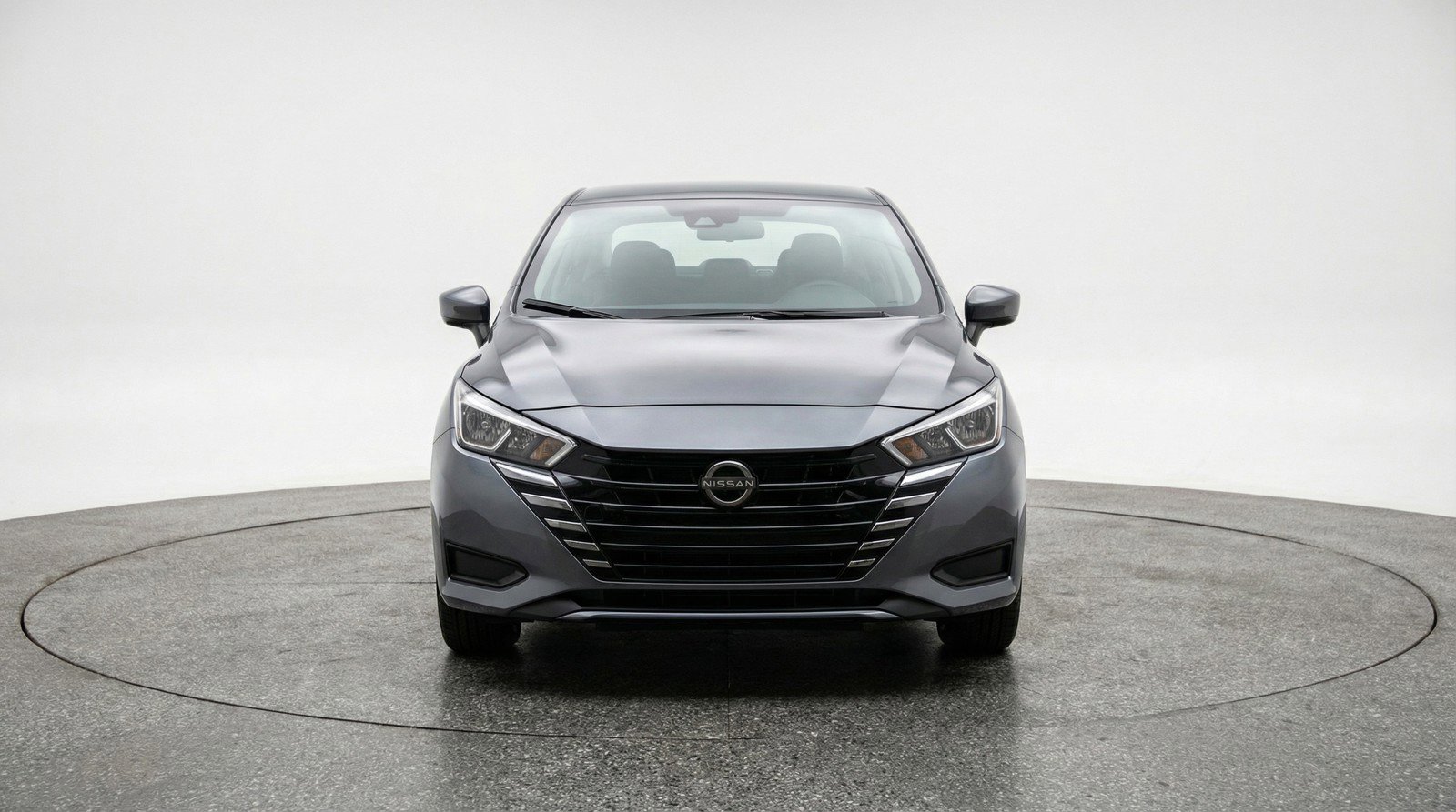 Used 2025 Nissan Versa SV FWD image 1