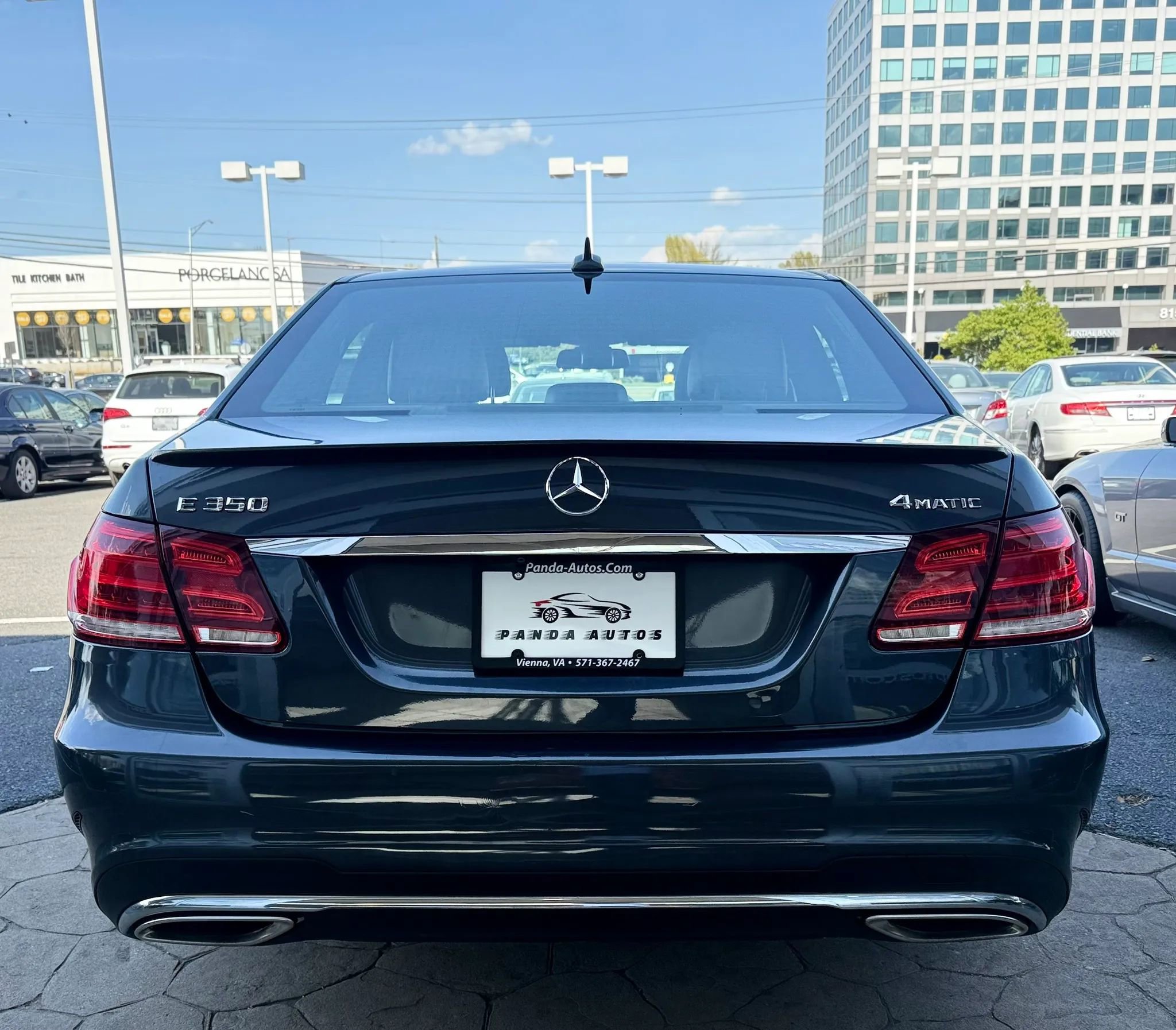 Used 2014 Mercedes-Benz E 350 4MATIC Sedan image 6