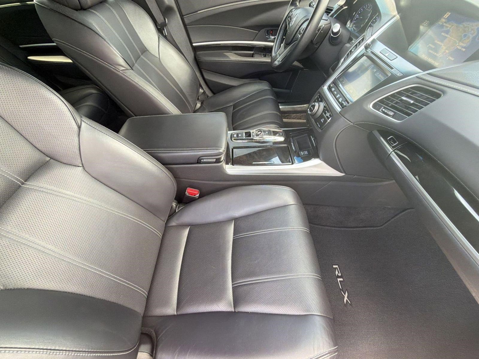 Used 2018 Acura RLX w/ Technology Package FWD image 28