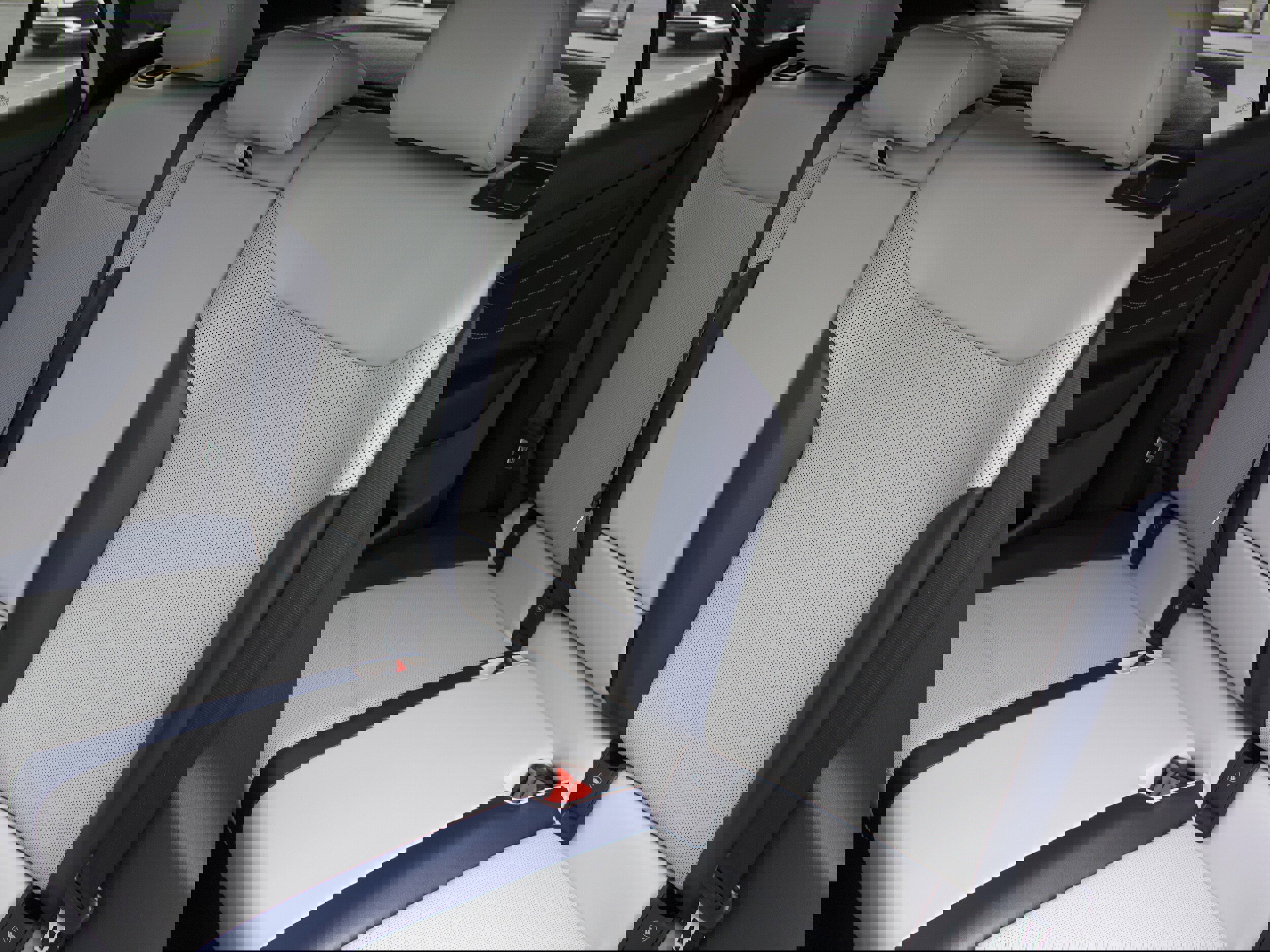 New 2026 Volkswagen ID.4 Pro S image 26