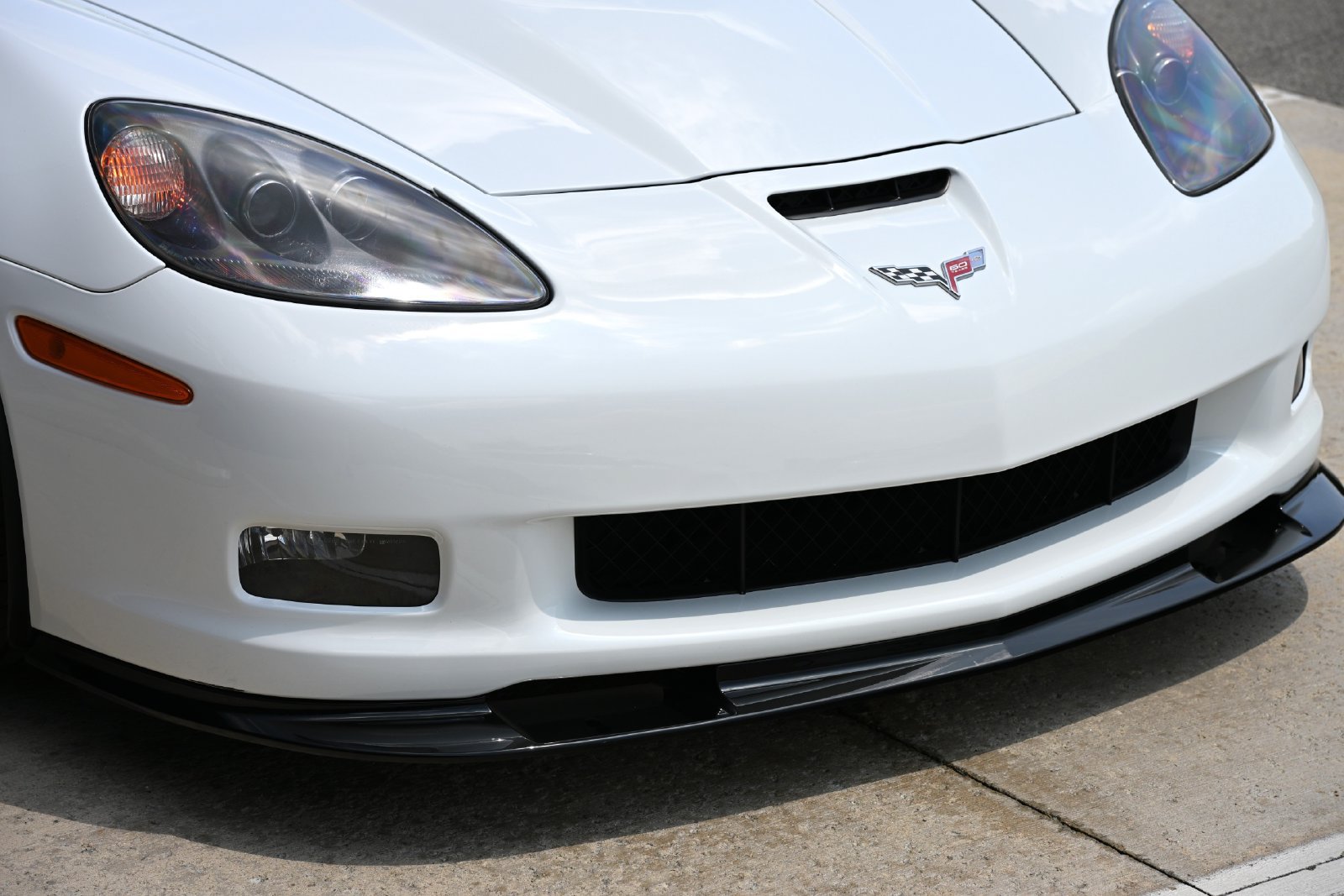 Used 2013 Chevrolet Corvette 427 w/ 1SC Preferred Equipment Group RWD image 14