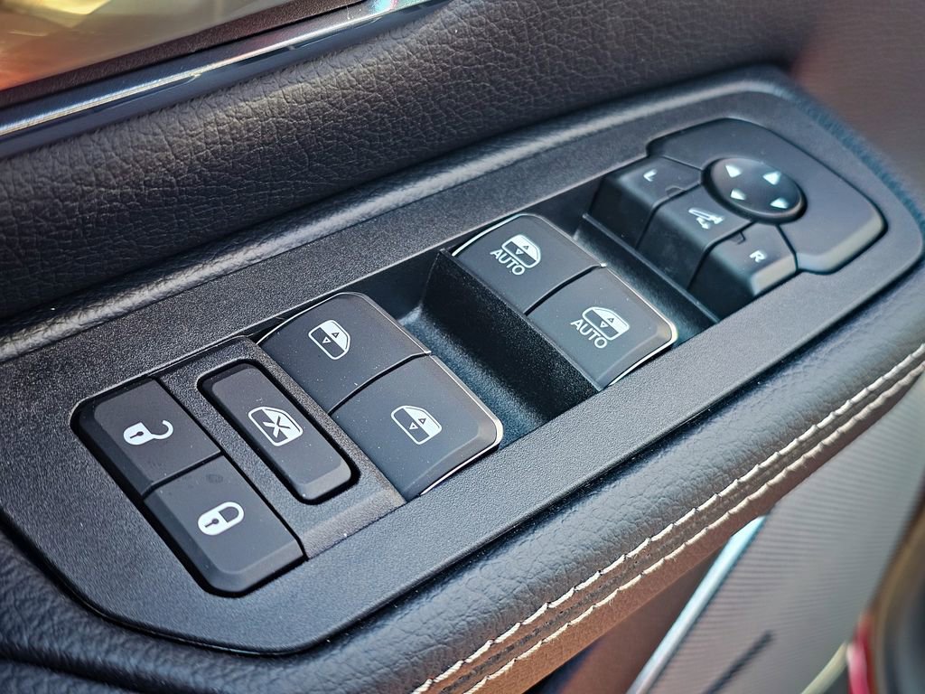 New 2026 RAM 1500 Laramie w/ Night Edition image 15