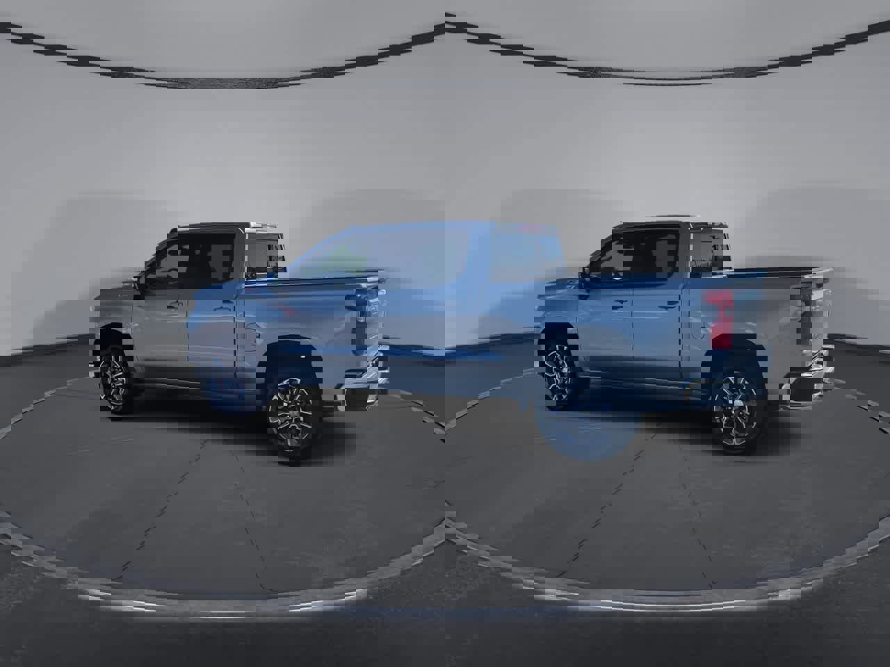 Used 2025 Chevrolet Silverado 1500 LT w/ Z71 Off-Road Package image 7