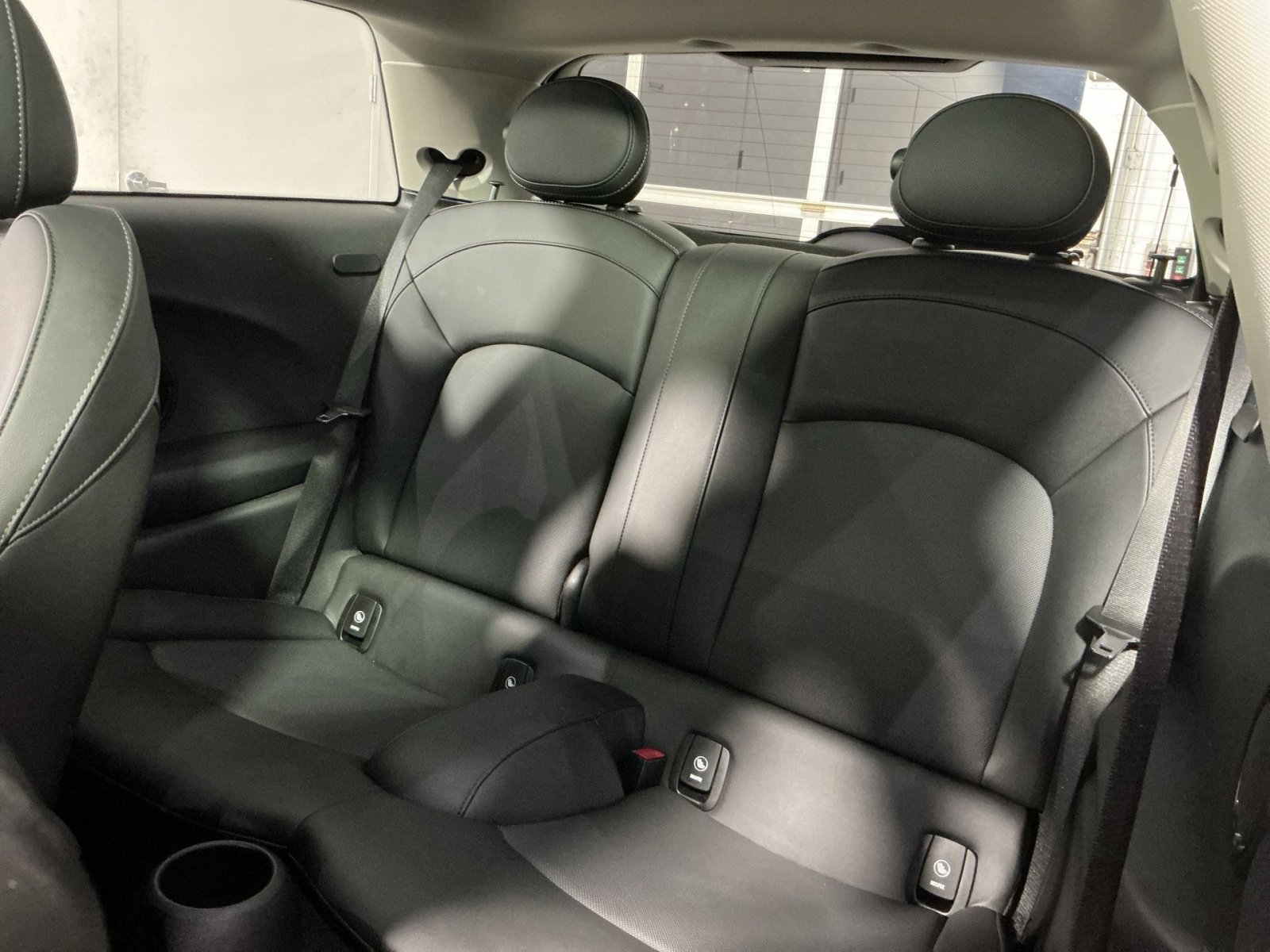 Used 2023 MINI Cooper S image 32