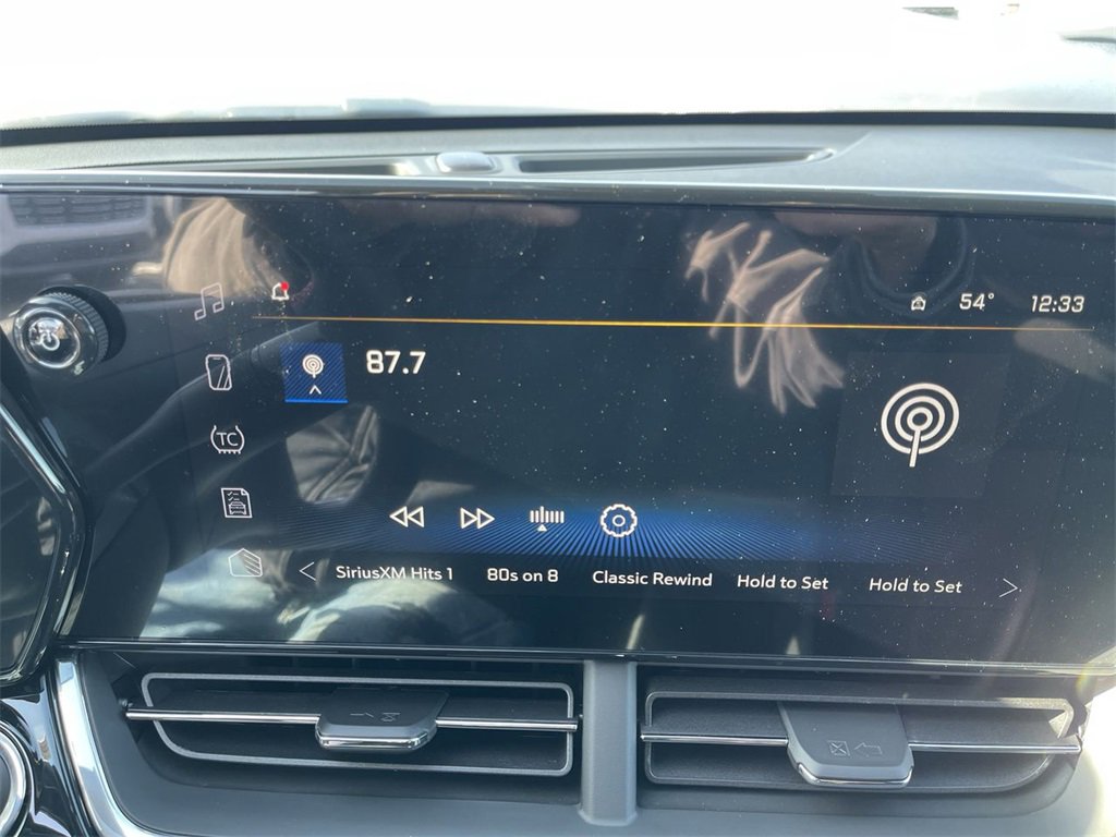 New 2026 Chevrolet Trax RS w/ Sunroof Package image 16