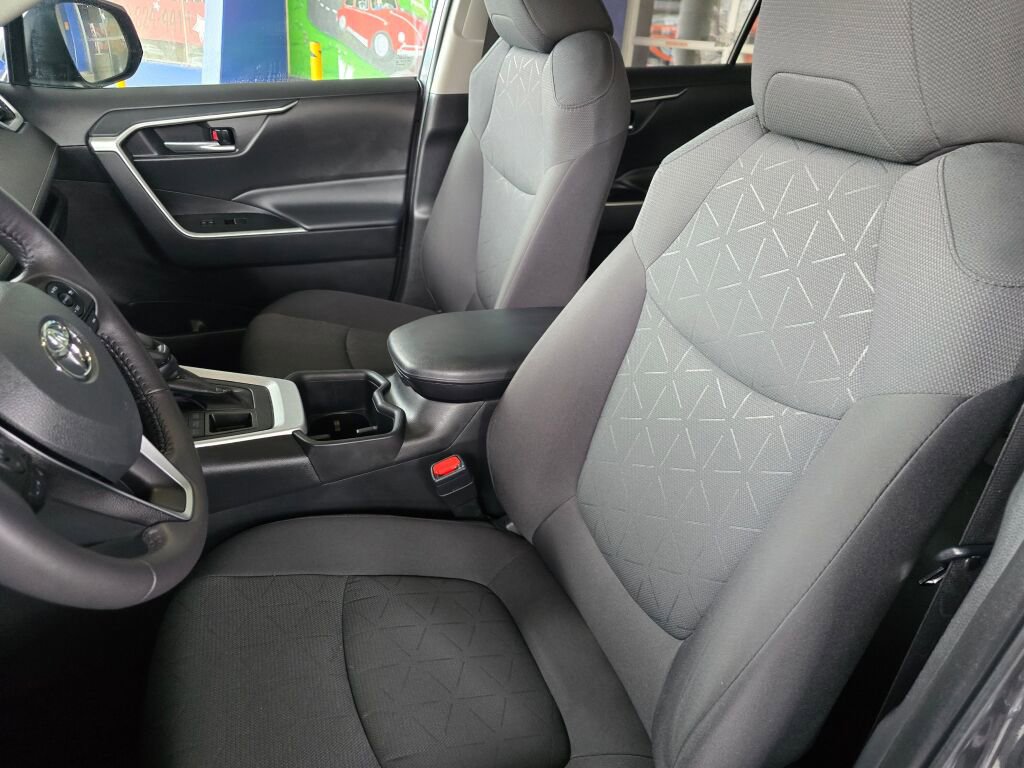 Used 2024 Toyota RAV4 XLE w/ Convenience Package AWD/4WD image 23