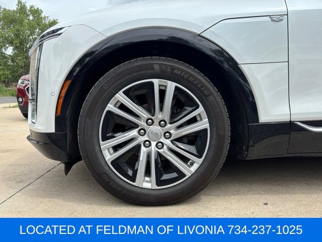 Used 2024 Cadillac Lyriq Tech w/ Driver Assist Package AWD/4WD image 5
