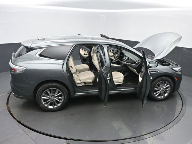 Used 2023 Buick Enclave Avenir w/ Avenir Technology Package image 67
