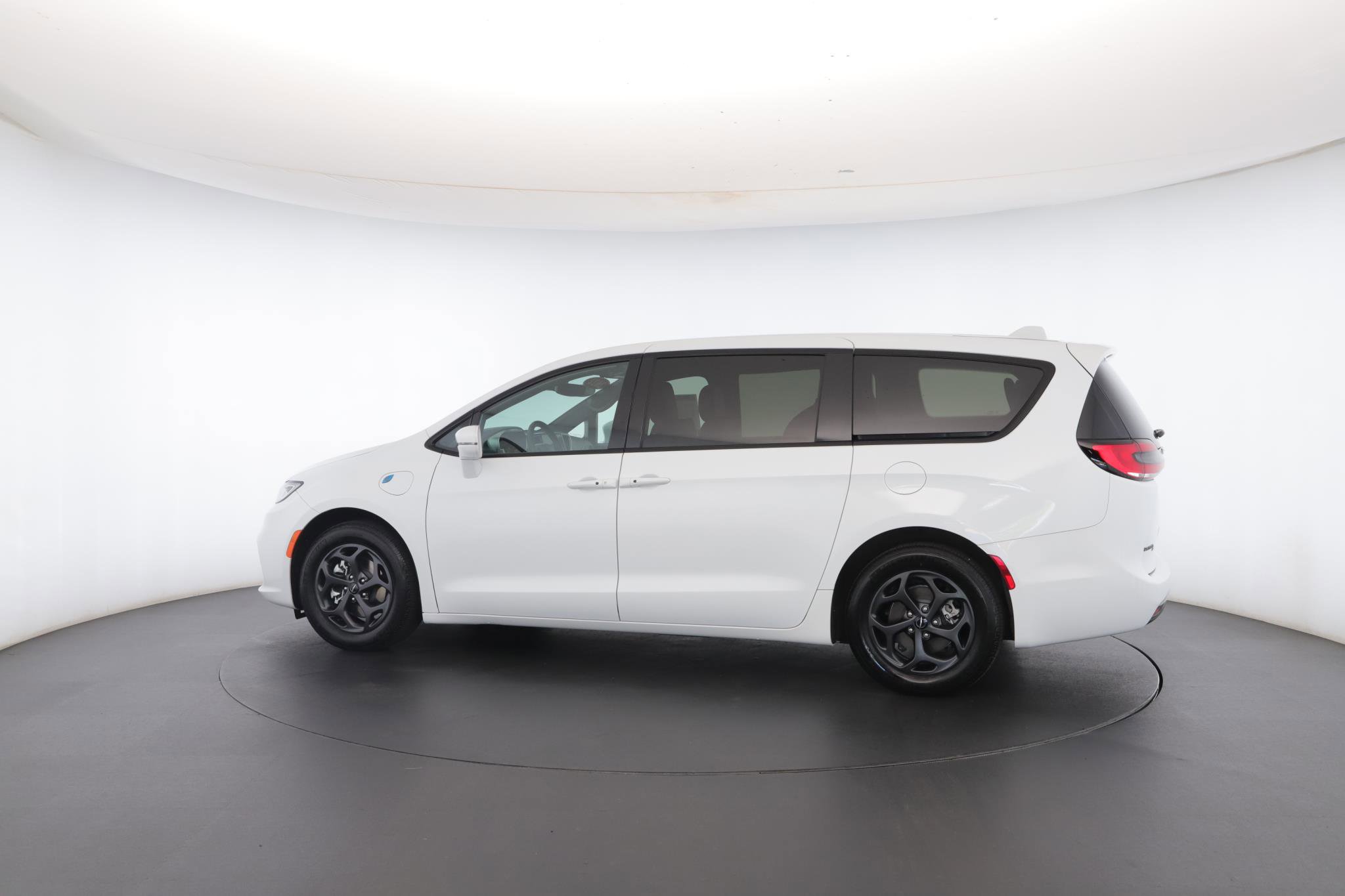 Used 2022 Chrysler Pacifica Touring-L w/ S Appearance Package image 28
