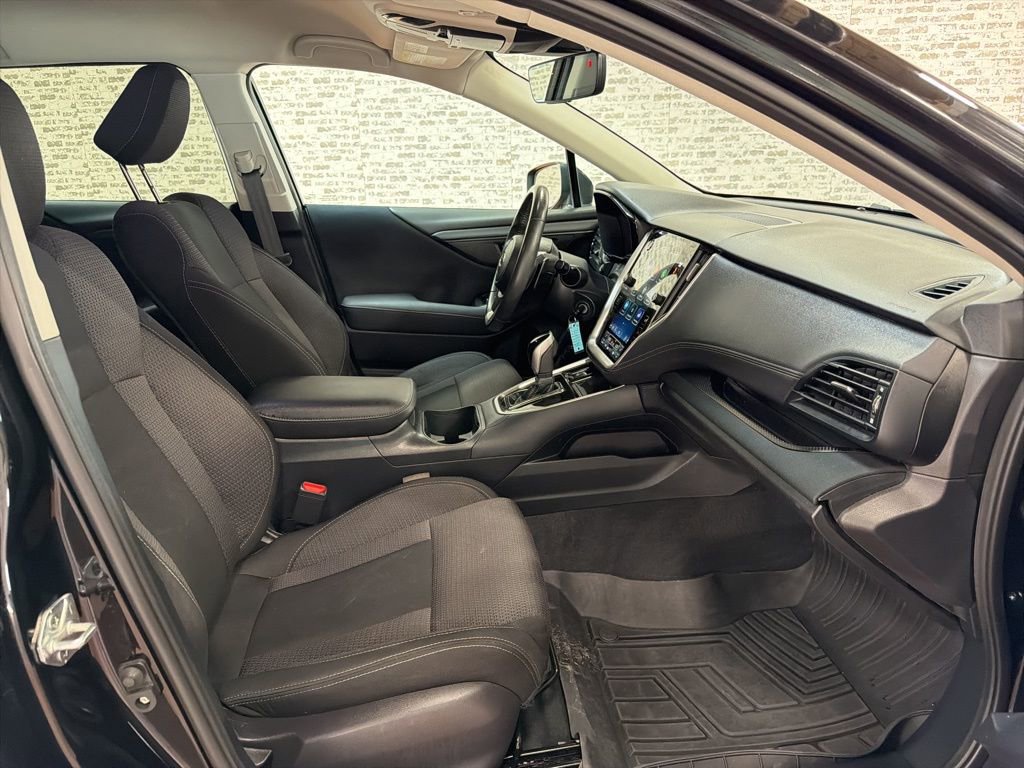 Used 2023 Subaru Outback Premium image 12