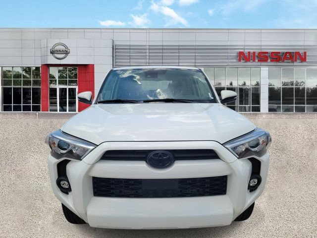 Used 2021 Toyota 4Runner SR5 Premium AWD/4WD image 7