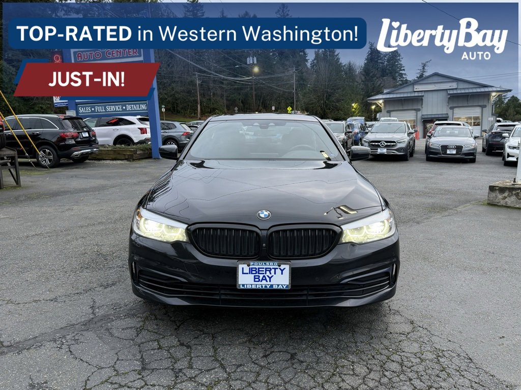 Used 2020 BMW 530i xDrive w/ Convenience Package image 2