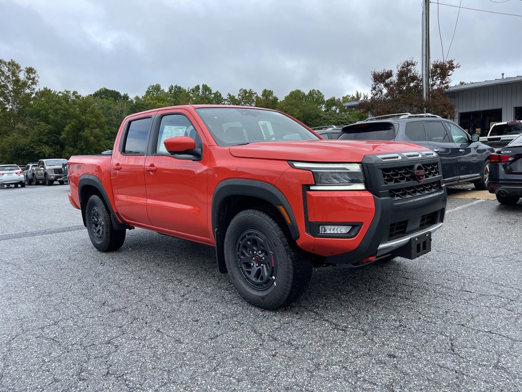 New 2025 Nissan Frontier PRO-4X w/ Pro Convenience Package image 4