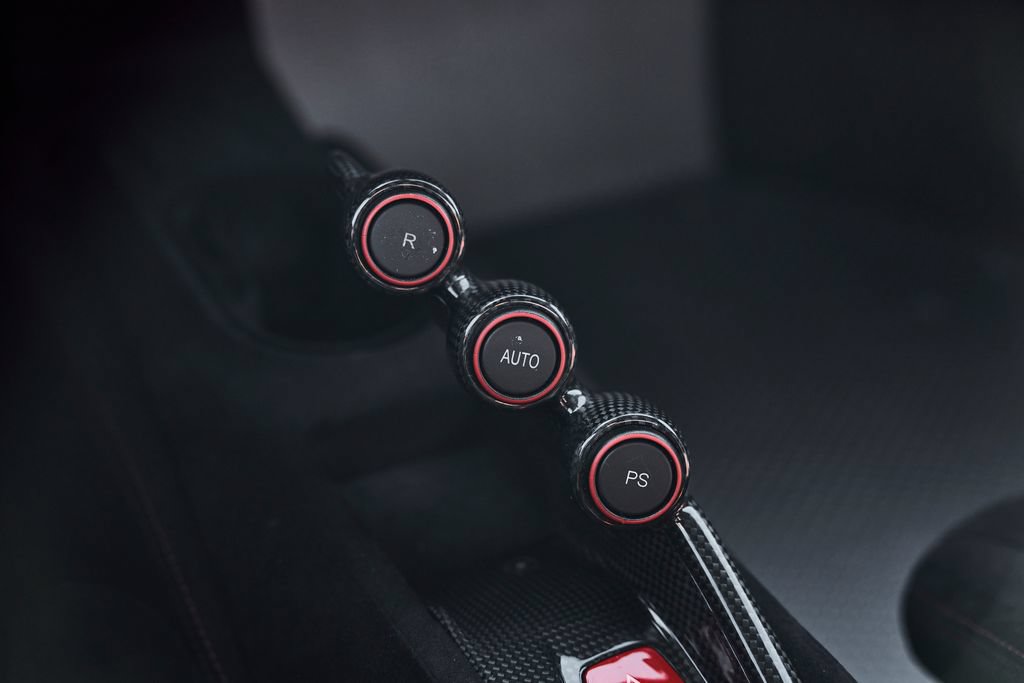 Used 2020 Ferrari 488 Pista Coupe RWD image 53