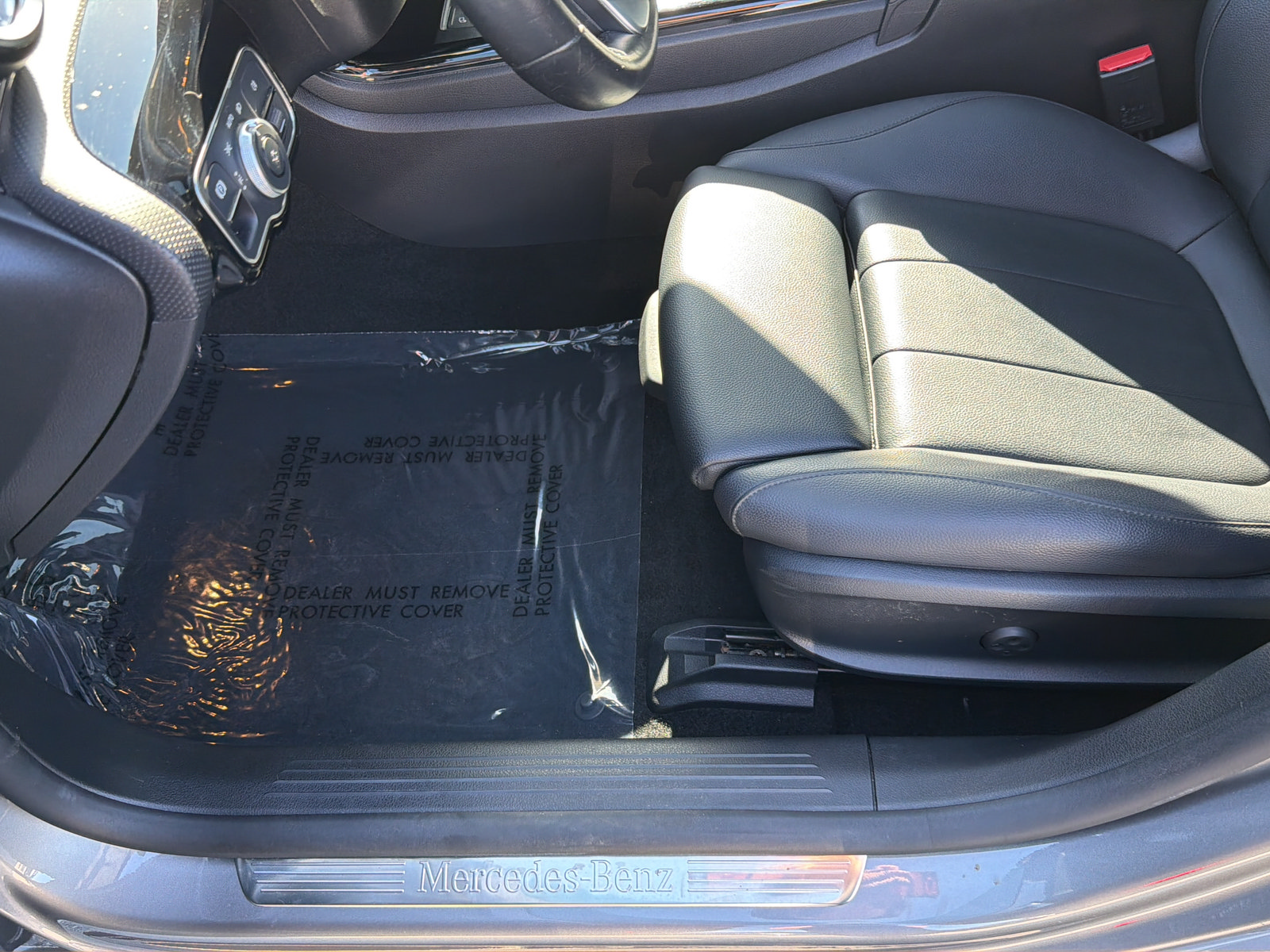 Used 2022 Mercedes-Benz CLA 250 image 31