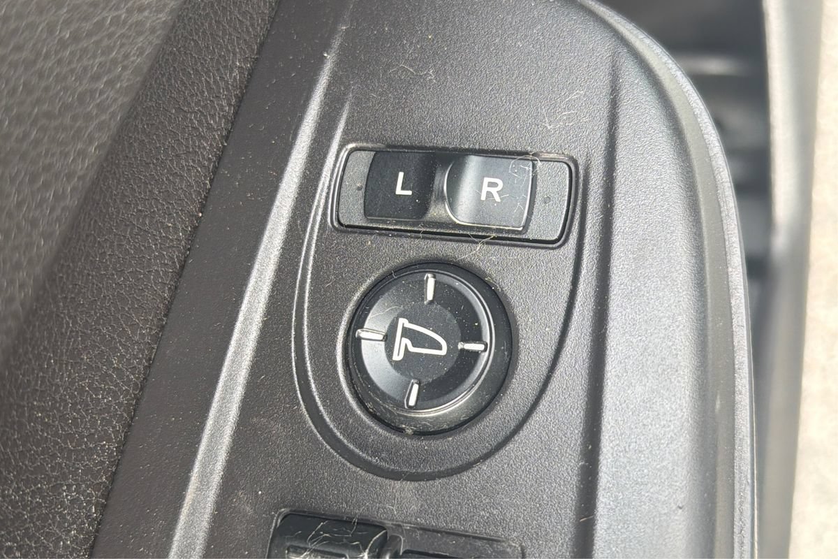 Used 2017 Acura RDX AWD image 40