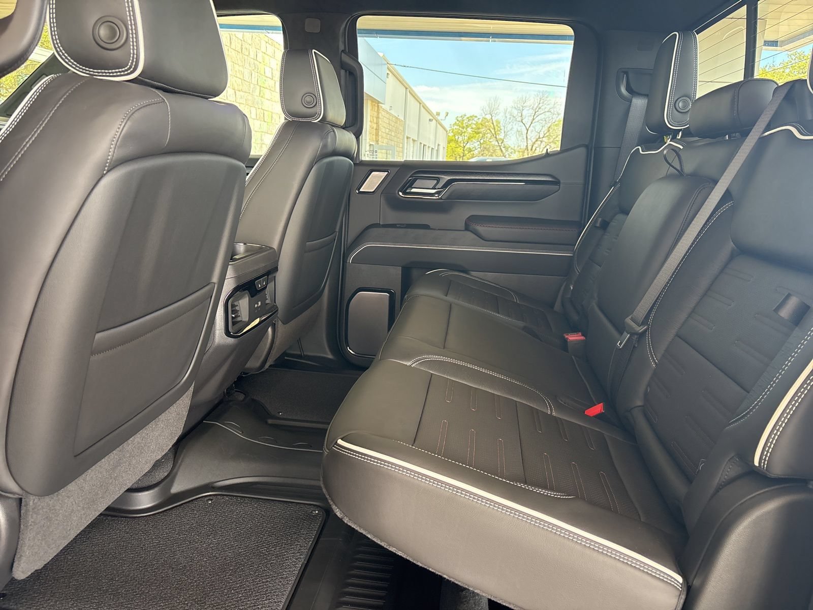 New 2026 GMC Sierra 1500 AT4X AWD/4WD image 18