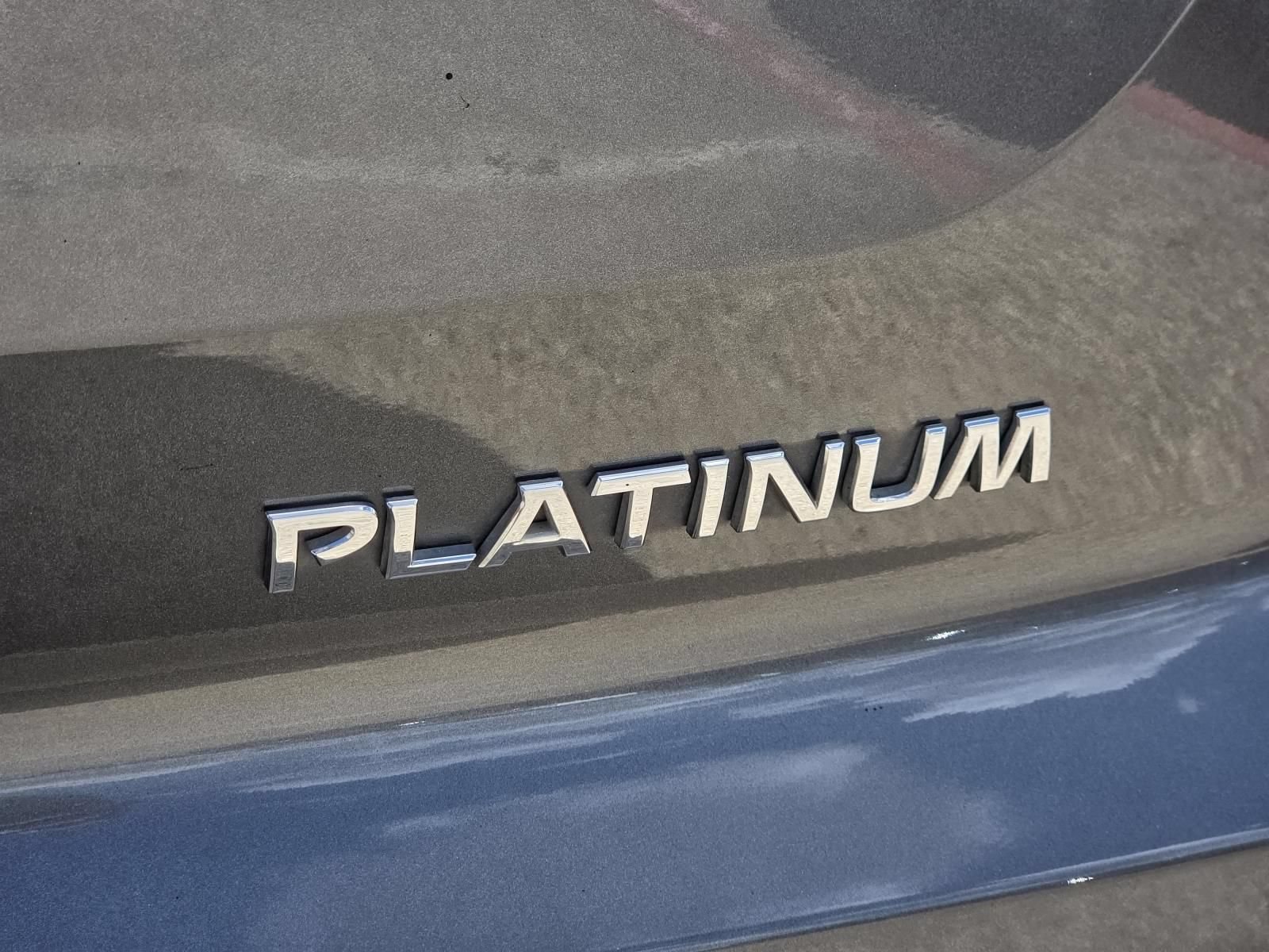 Certified 2024 Nissan Pathfinder Platinum FWD image 10