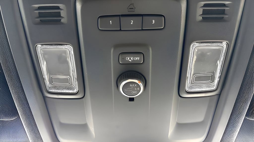 Used 2024 Chevrolet Tahoe LT image 23