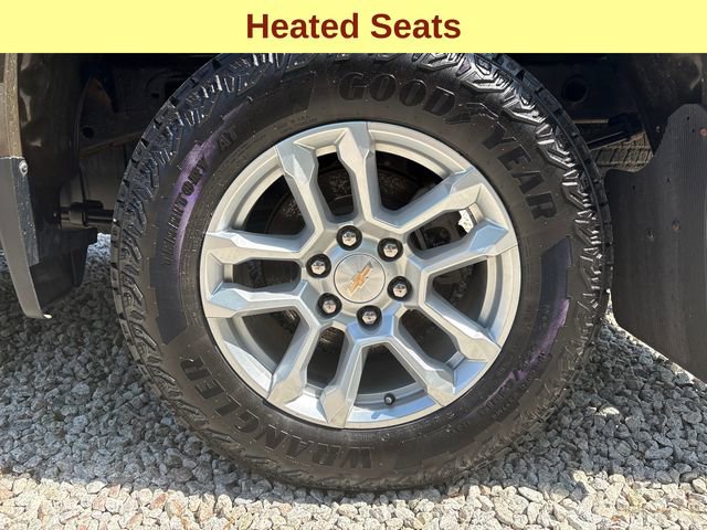 Used 2023 Chevrolet Silverado 1500 LT AWD/4WD image 9