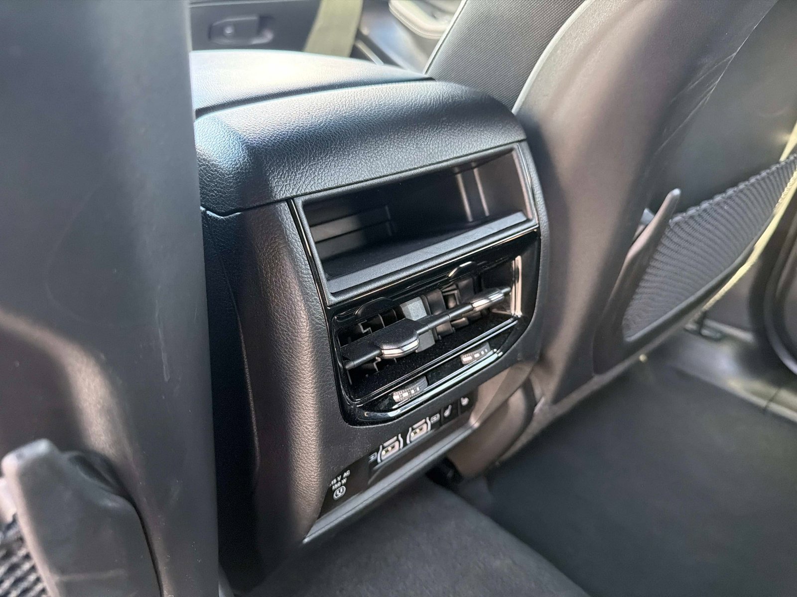 Used 2025 Jeep Grand Cherokee Limited 4xe image 34