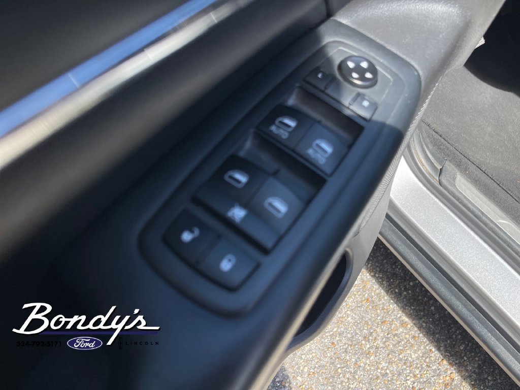 Used 2020 Jeep Grand Cherokee Limited w/ Luxury Group II RWD image 8