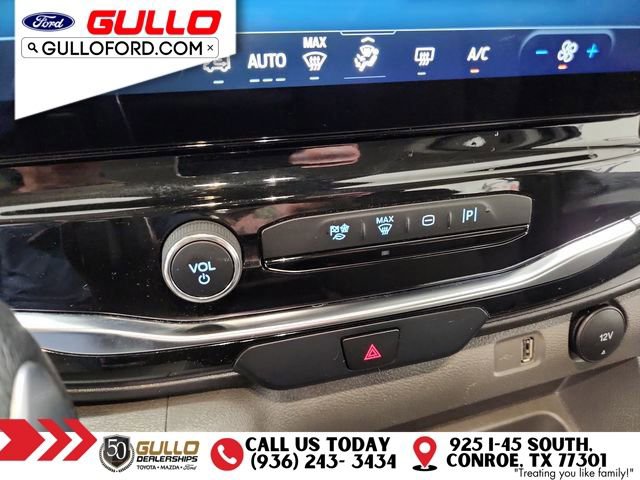 Certified 2024 Ford Transit 350 XLT RWD image 26