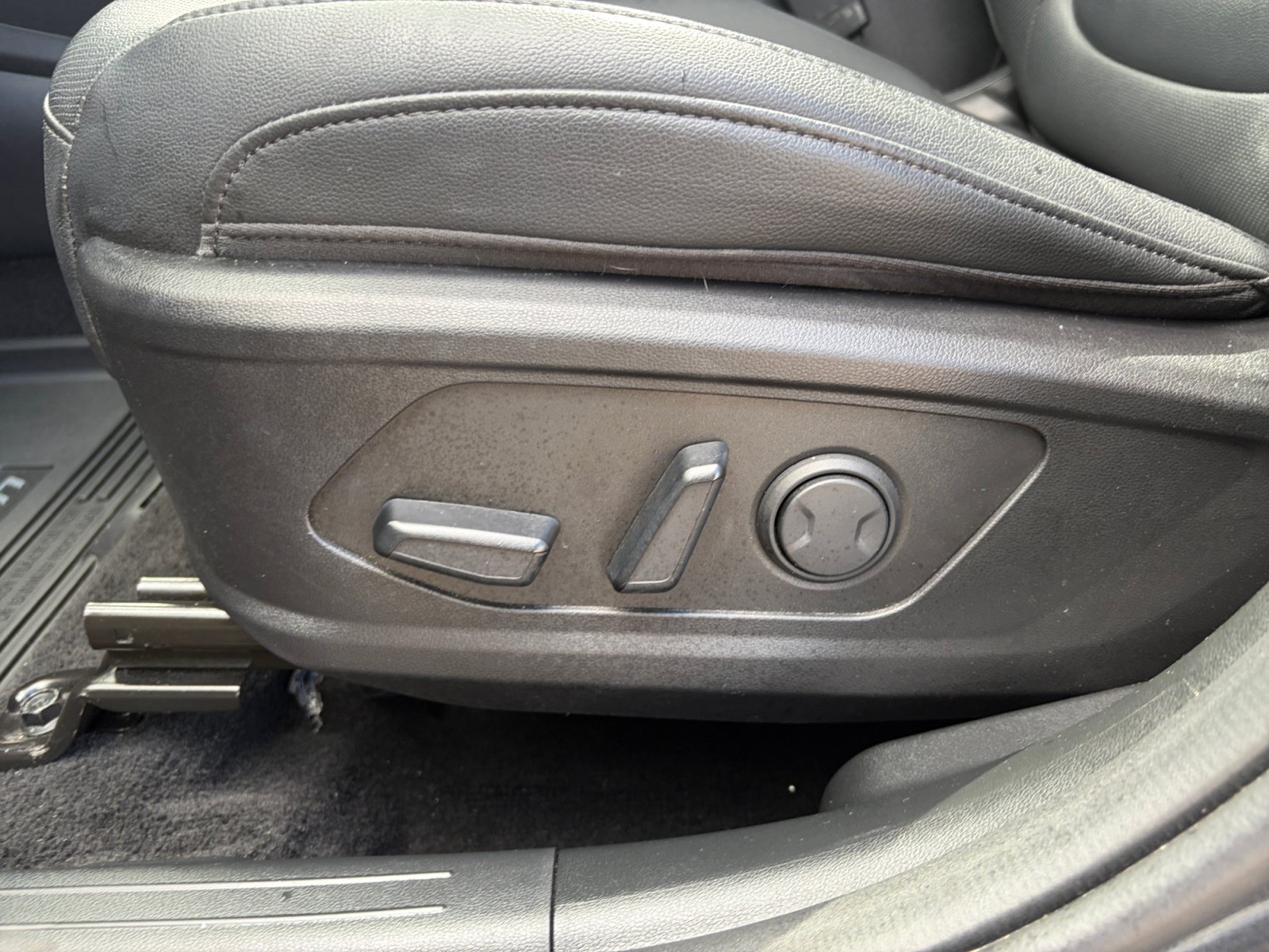 Used 2024 Hyundai Tucson SEL w/ Convenience Package AWD/4WD image 15
