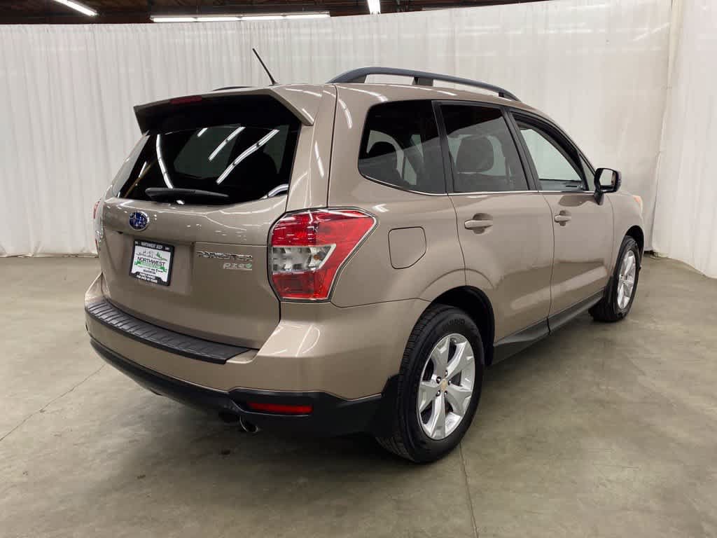 Used 2014 Subaru Forester 2.5i Touring AWD/4WD image 6