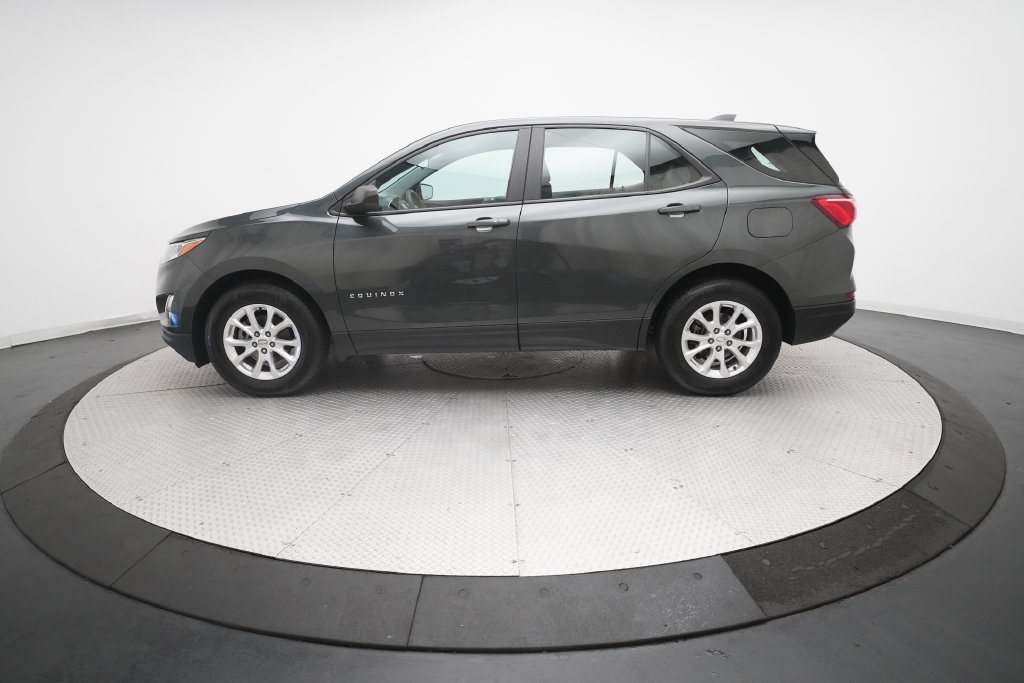 Used 2020 Chevrolet Equinox LS FWD image 23