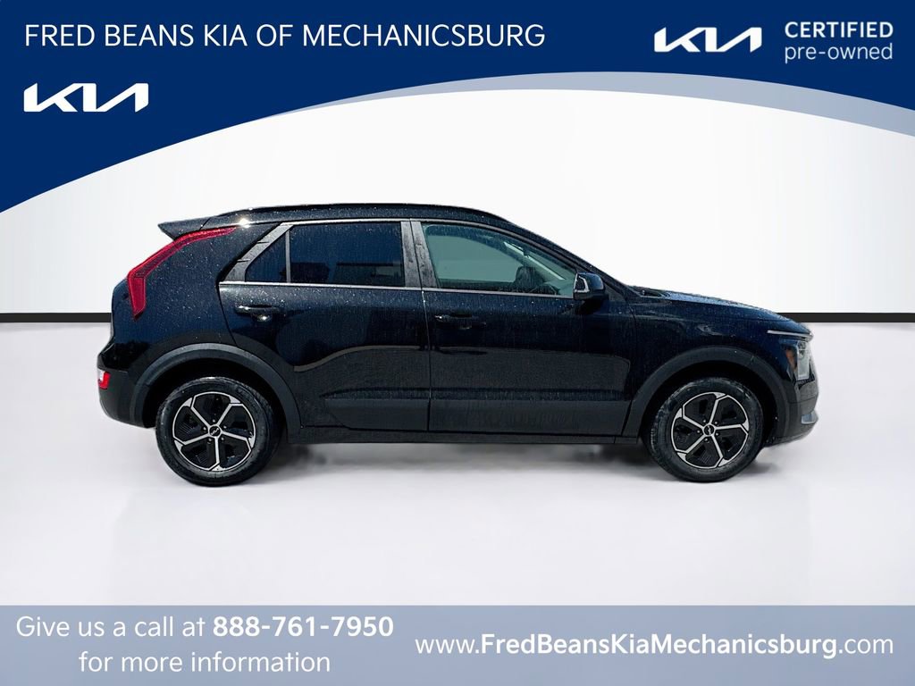 Certified 2024 Kia Niro EX FWD image 8