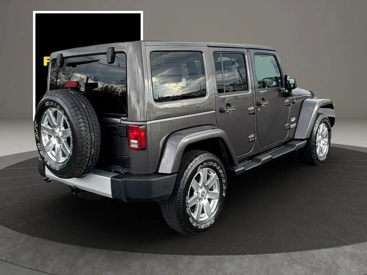 Used 2014 Jeep Wrangler Unlimited Sahara w/ Dual Top Group image 5