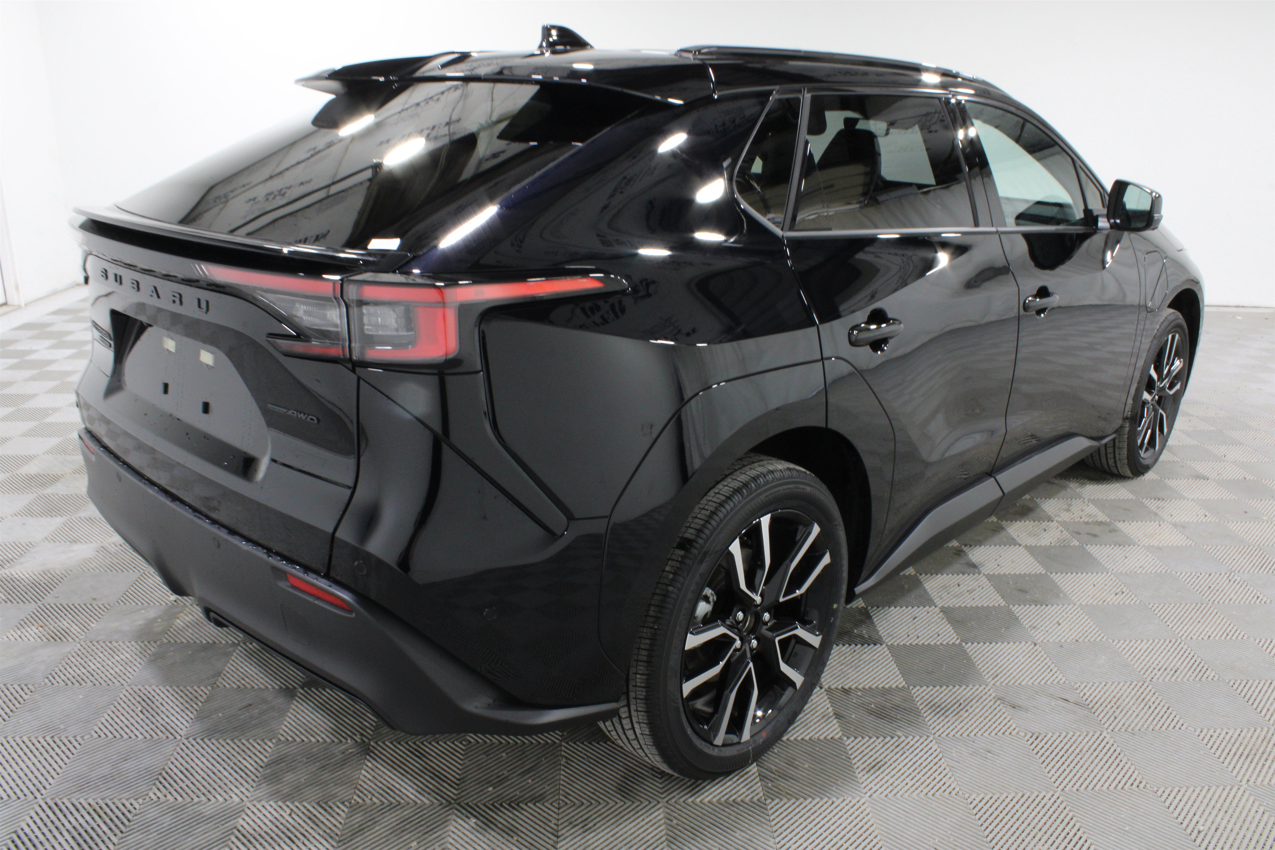 New 2026 Subaru Solterra AWD/4WD image 26