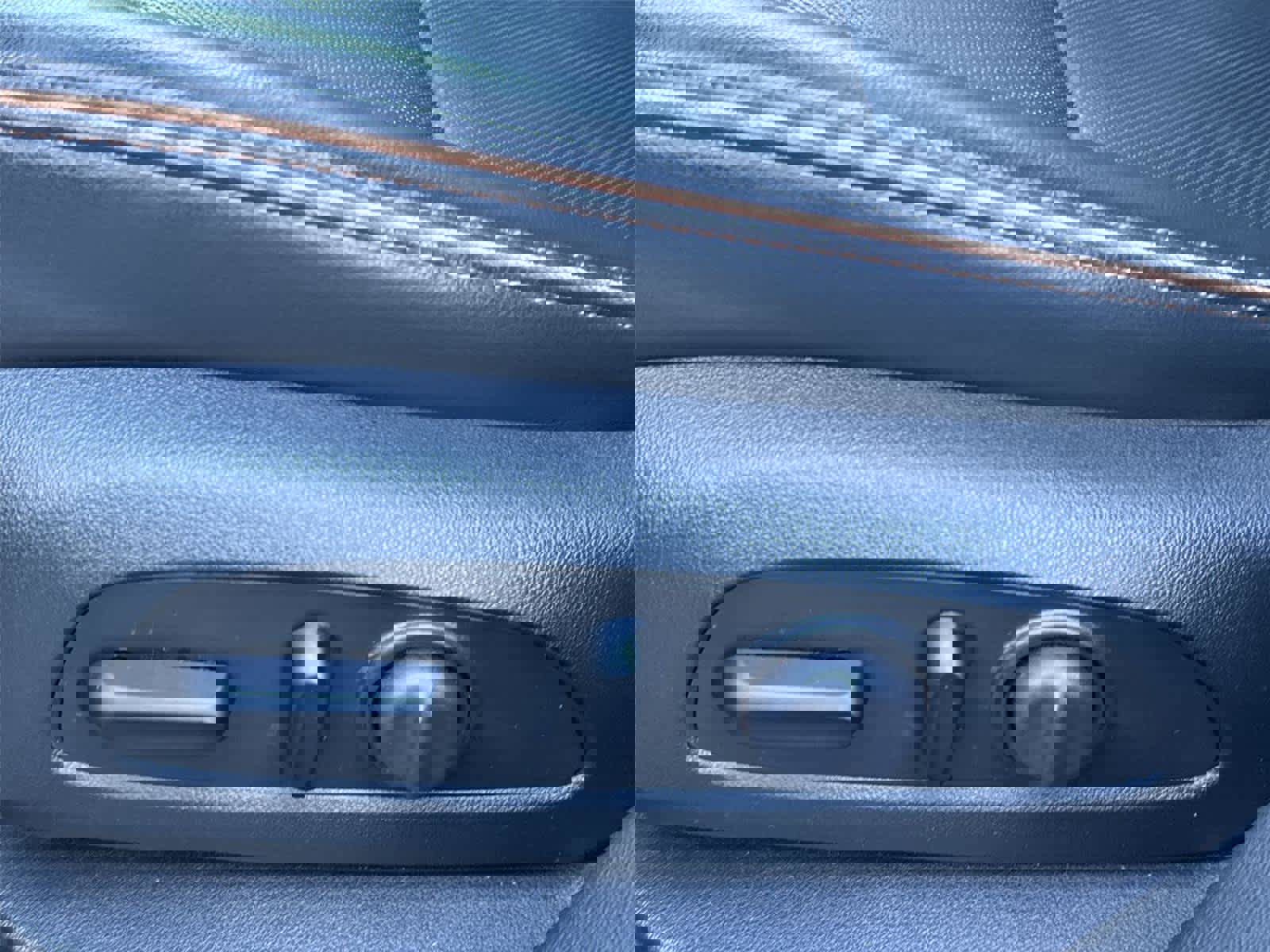 Used 2023 GMC Acadia AT4 w/ Preferred Package image 12