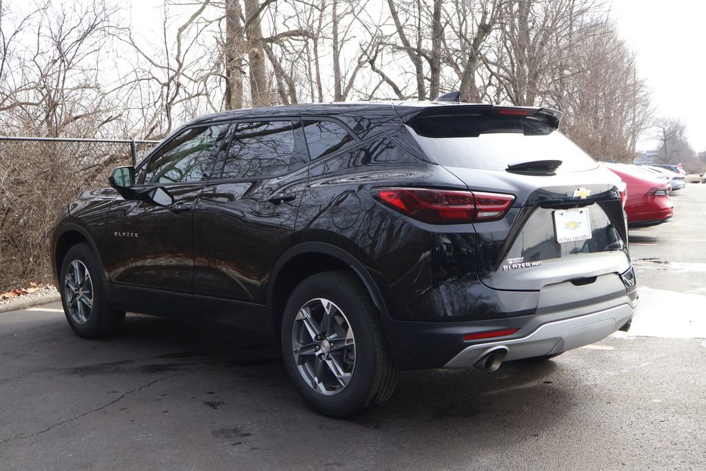 Used 2023 Chevrolet Blazer LT w/ Driver Confidence Package AWD/4WD image 5
