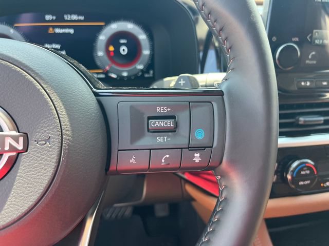 Used 2025 Nissan Pathfinder Platinum w/ Cargo Package FWD image 20
