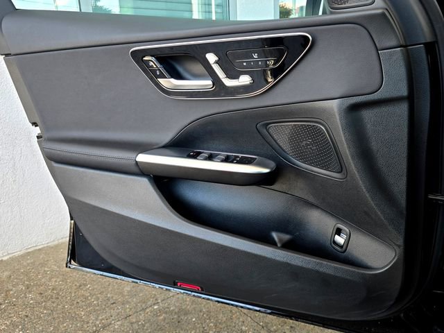Used 2025 Mercedes-Benz C 300 4MATIC Sedan image 17