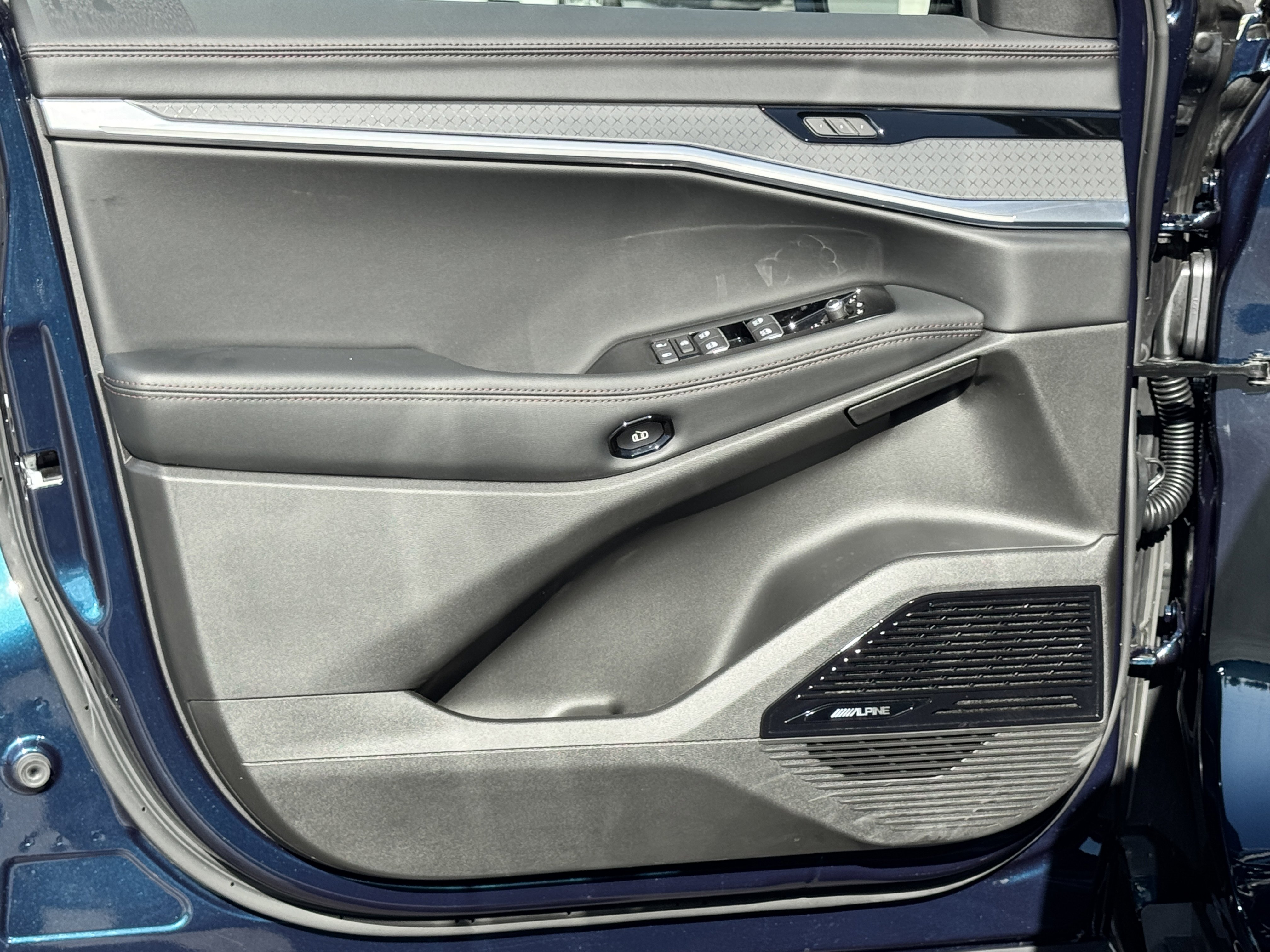 New 2025 Jeep Wagoneer Limited image 15