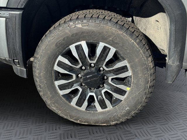 New 2026 GMC Sierra 3500 Denali Ultimate image 17