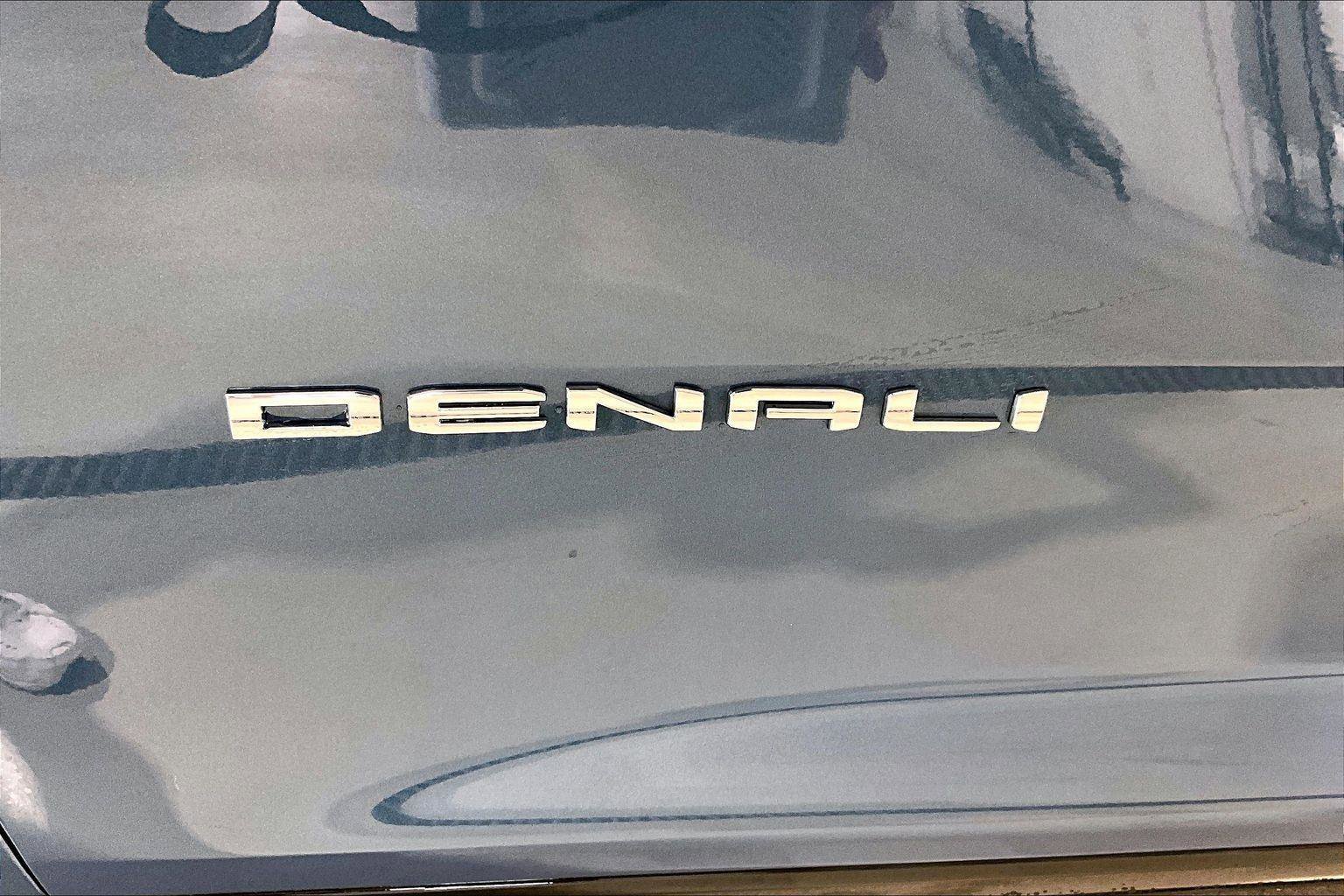 New 2026 GMC Acadia Denali Ultimate image 10
