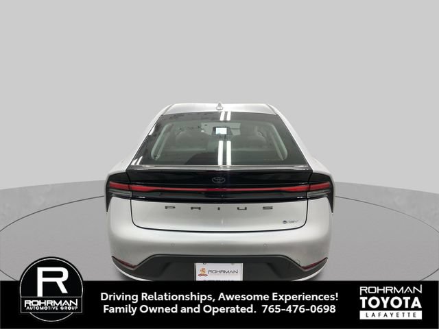 Used 2023 Toyota Prius LE FWD image 5