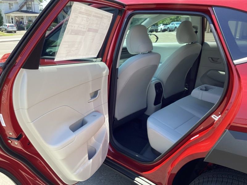 New 2025 Hyundai Kona SEL image 22