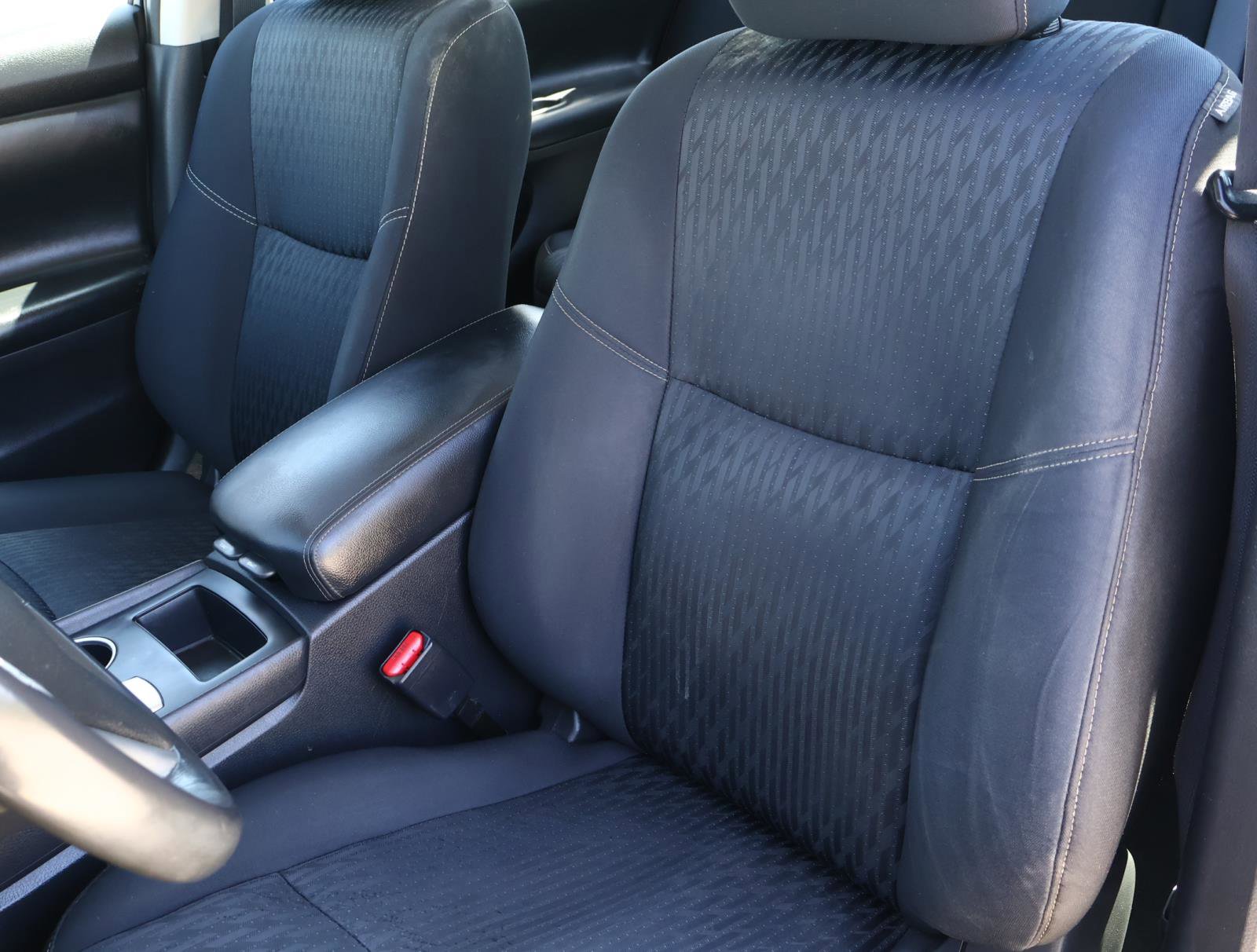 Used 2017 Nissan Altima 2.5 SV image 11