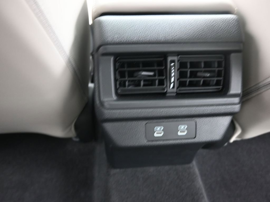 Used 2024 Honda Accord Touring image 13