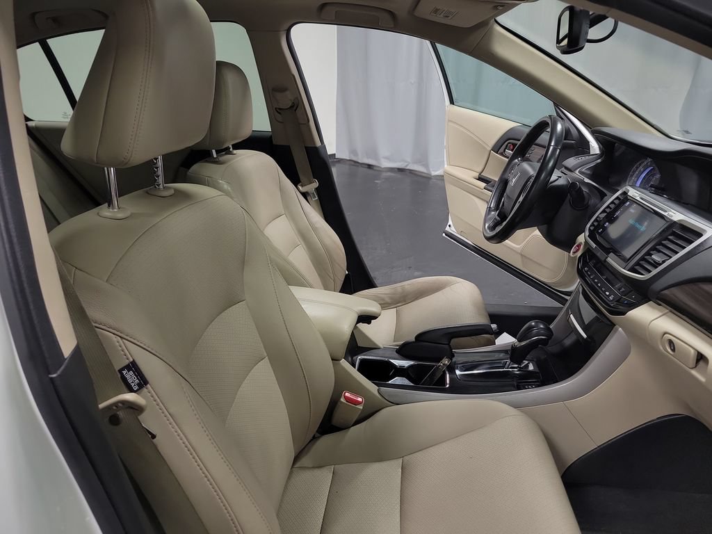 Used 2016 Honda Accord EX-L image 27